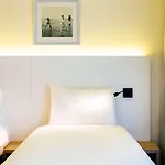 Ibis Styles فندق نيوبورت