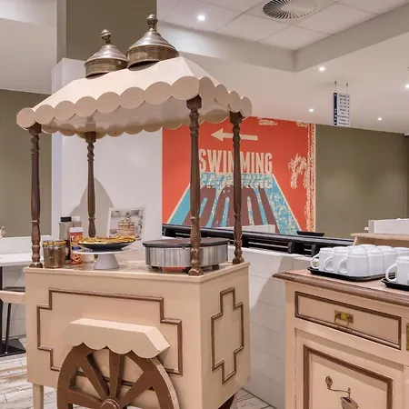 Ibis Styles 3* Ньивпорт