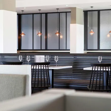 מלון Ibis Styles ניופורט