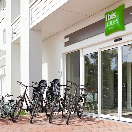 Ibis Styles ホテル