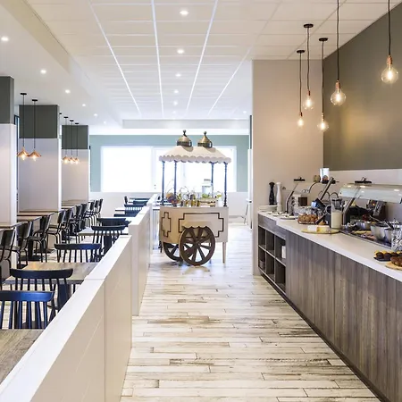 Ibis Styles Hotel 3*