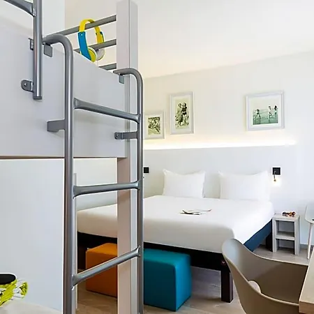 Ibis Styles